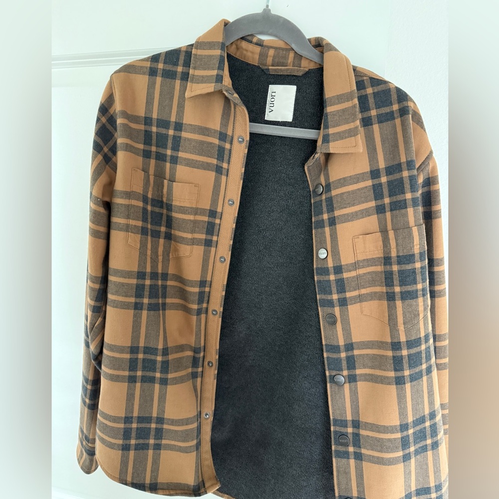 Vuori Plaid Button Down Shirt Jacket - Medium